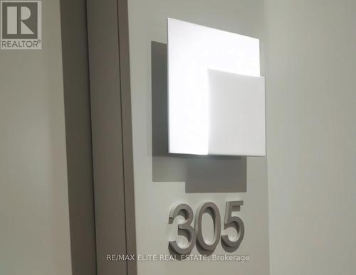 305 - 398 Highway 7 E, Richmond Hill, ON - 