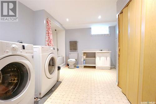 116 Main Street, Avonlea, SK - Indoor Photo Showing Laundry Room