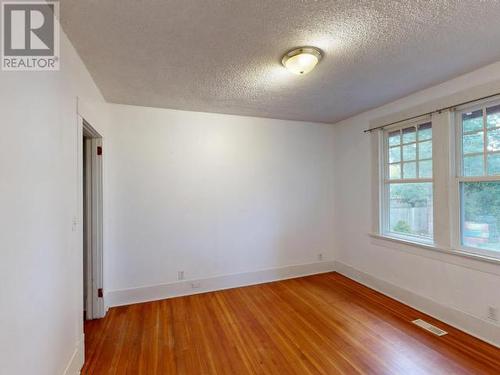 4532 Joyce Ave, Powell River, BC - Indoor Photo Showing Other Room