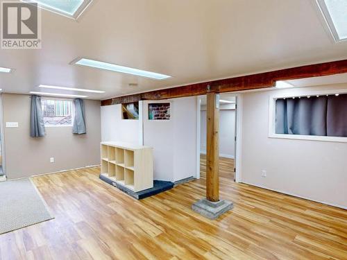 4532 Joyce Ave, Powell River, BC - Indoor