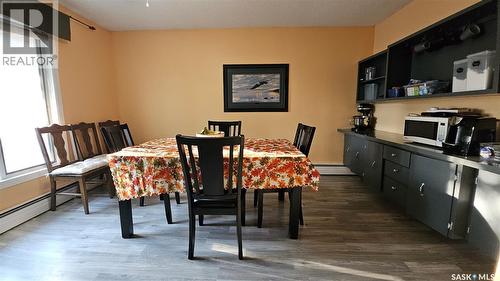 909 Forget Street, Regina, SK - Indoor Photo Showing Dining Room