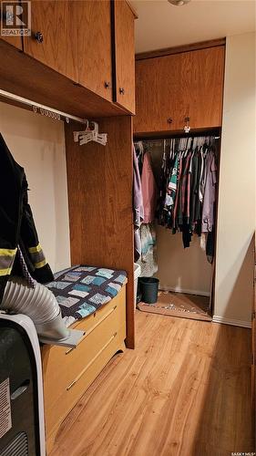 909 Forget Street, Regina, SK - Indoor