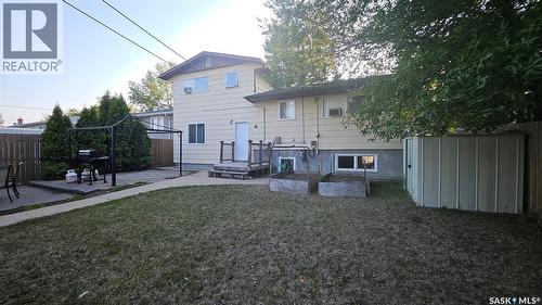 909 Forget Street, Regina, SK - Outdoor