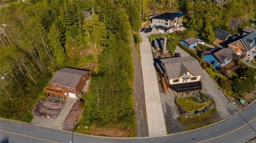 338 Pacific Cres, Ucluelet, BC 