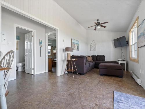 29 Island View Crescent, Caribou River, NS 