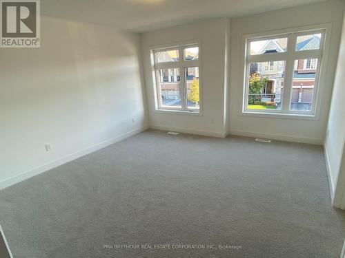 35 Brabin Circle, Whitby, ON - Indoor Photo Showing Other Room