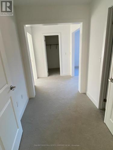 35 Brabin Circle, Whitby, ON - Indoor Photo Showing Other Room