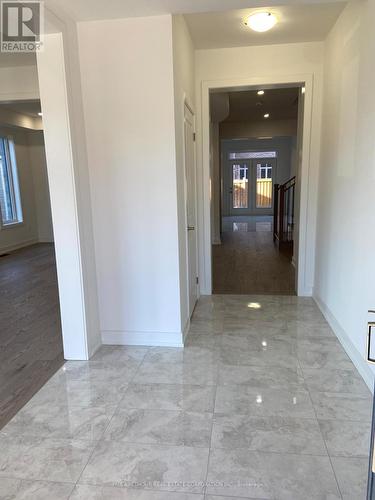 35 Brabin Circle, Whitby, ON - Indoor Photo Showing Other Room