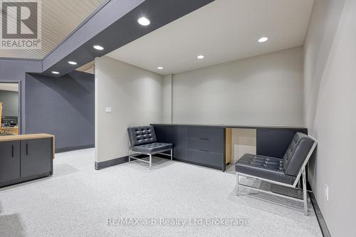 reception area - 15456 Elginfield Road, Lucan Biddulph, ON 