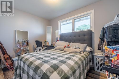 111 Montreal Street N, Regina, SK - Indoor Photo Showing Bedroom