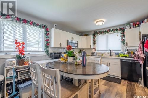 111 Montreal Street N, Regina, SK - Indoor