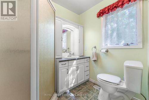36 Crescent Drive, Brudenell, Lyndoch And Raglan, ON - Indoor Photo Showing Bathroom