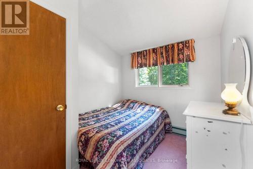 36 Crescent Drive, Brudenell, Lyndoch And Raglan, ON - Indoor Photo Showing Bedroom