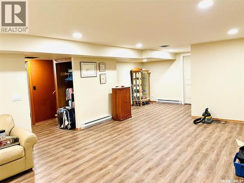 792 3Rd Street E, Shaunavon, SK - Indoor Photo Showing Other Room