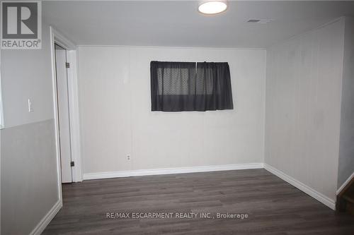 4 Purnell Drive, Hamilton, ON - Indoor Photo Showing Other Room