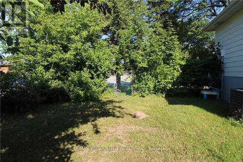 4 Purnell Drive, Hamilton, ON - Outdoor