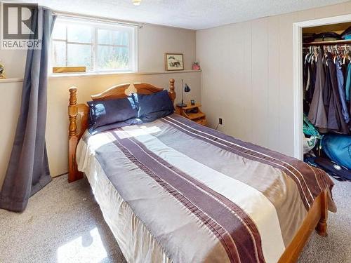 5405 Manson Ave, Powell River, BC - Indoor Photo Showing Bedroom