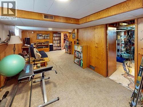 5405 Manson Ave, Powell River, BC - Indoor Photo Showing Other Room