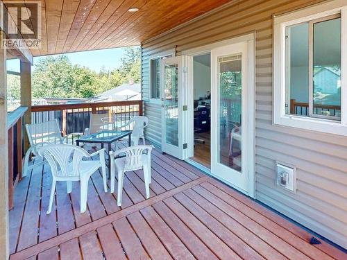 5405 Manson Ave, Powell River, BC - Outdoor With Deck Patio Veranda With Exterior