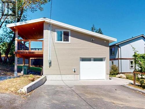 5405 Manson Ave, Powell River, BC - Outdoor