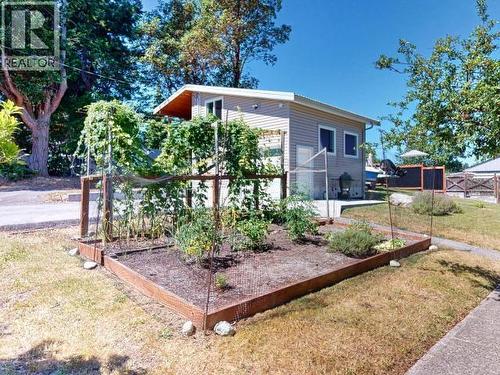 5405 Manson Ave, Powell River, BC - Outdoor