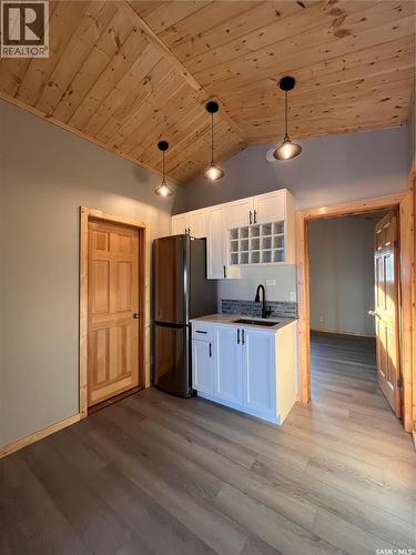 224 Pine Drive, Tobin Lake, SK - Indoor Photo Showing Kitchen