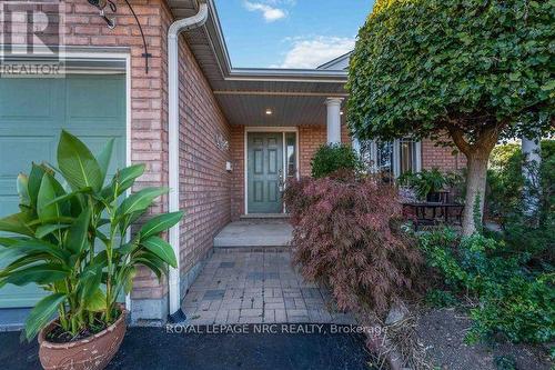 5349 Beaver Valley Way, Niagara Falls (Ascot), ON - Outdoor