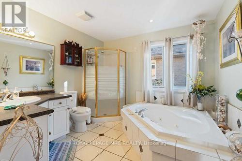 5349 Beaver Valley Way, Niagara Falls (Ascot), ON - Indoor Photo Showing Bathroom