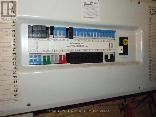 5349 Beaver Valley Way, Niagara Falls (Ascot), ON - Indoor Photo Showing Other Room