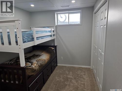 908 Marriott Close, Rosetown, SK - Indoor Photo Showing Bedroom