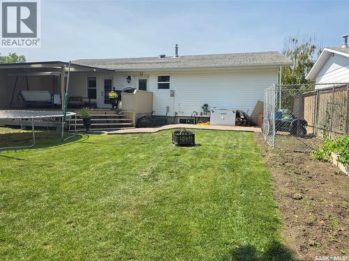 908 Marriott Close, Rosetown, SK - Outdoor With Deck Patio Veranda