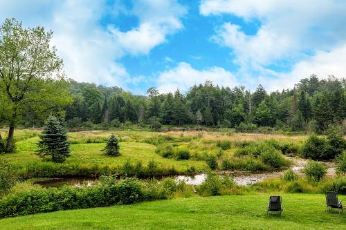 Vue sur l'eau - 5Z Ch. Ledoux, Saint-Étienne-De-Bolton, QC - Outdoor With View