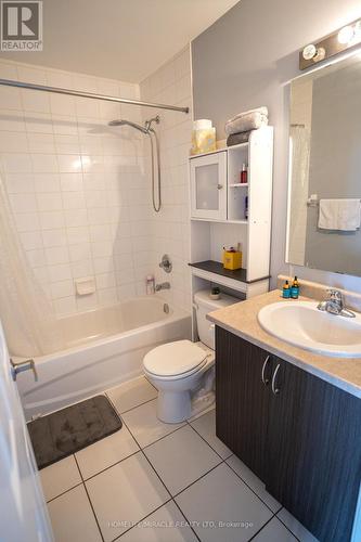306 - 54 Sky Harbour Drive N, Brampton, ON - Indoor Photo Showing Bathroom