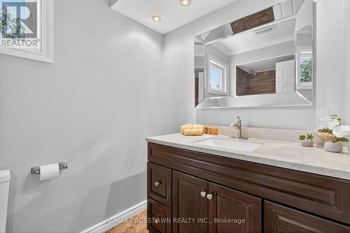 2 Birchmount Circle, Wasaga Beach, ON - Indoor Photo Showing Bathroom