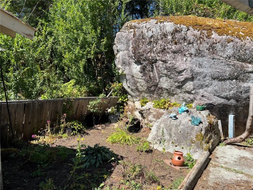 401 Conuma Dr, Gold River, BC 