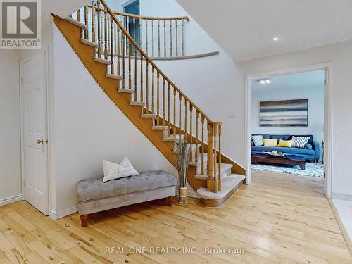 35 Aitken Circle, Markham, ON - Indoor Photo Showing Other Room