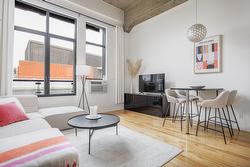 441-3700 Rue St-Antoine O.  Montréal (Le Sud-Ouest), QC H4C 0B1