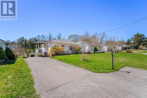 128 Eagle Street, Newmarket, ON - Outdoor