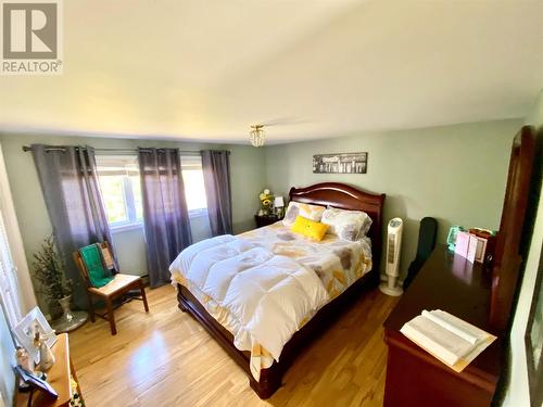 47 Main Street N, Eastport, NL - Indoor Photo Showing Bedroom