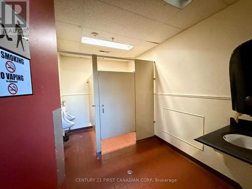 196 Dundas Street, London East (East K), ON 