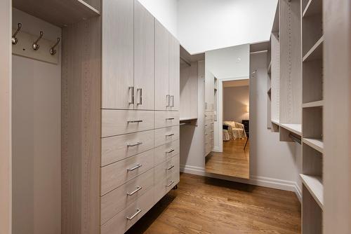 Walk-in closet - 2318 Imp. Des Trilles, Magog, QC - Indoor Photo Showing Other Room