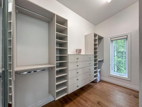 Walk-in closet - 2318 Imp. Des Trilles, Magog, QC - Indoor