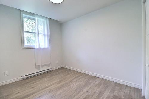 Chambre à coucher - 1895 Boul. Benoît-Xv, Québec (La Cité-Limoilou), QC - Indoor Photo Showing Other Room