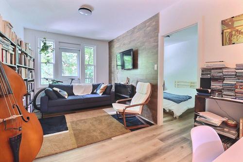 Salon - 1885 Boul. Benoît-Xv, Québec (La Cité-Limoilou), QC - Indoor Photo Showing Living Room