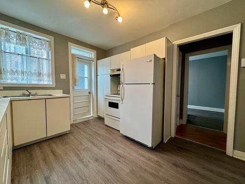 Kitchen - 2644 Rue Hogan, Montréal (Ville-Marie), QC - Indoor Photo Showing Kitchen