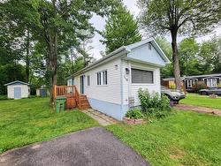 110 Rue Audrey  Brownsburg-Chatham, QC J8G 2A2