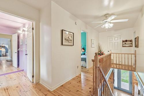 Corridor - 90 Ch. De L'Iris, Mont-Blanc, QC - Indoor Photo Showing Other Room