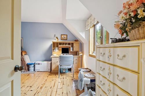 Chambre à coucher - 90 Ch. De L'Iris, Mont-Blanc, QC - Indoor Photo Showing Other Room