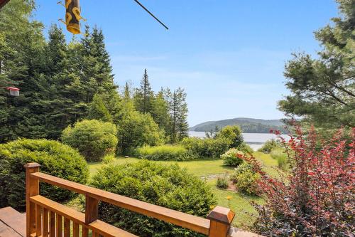 Vue sur l'eau - 90 Ch. De L'Iris, Mont-Blanc, QC - Outdoor With View