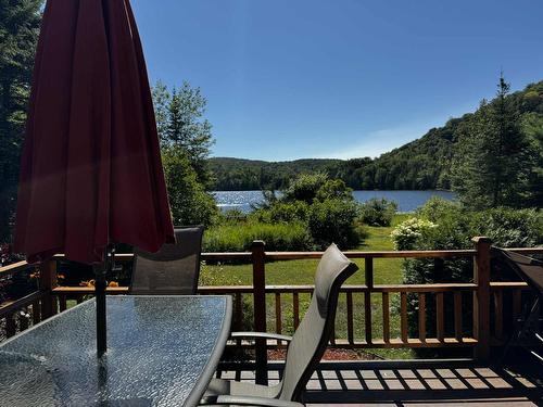Terrasse - 90 Ch. De L'Iris, Mont-Blanc, QC - Outdoor